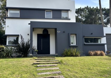 CASA ALAMOS II - DE LA DERIVA - PINAMAR