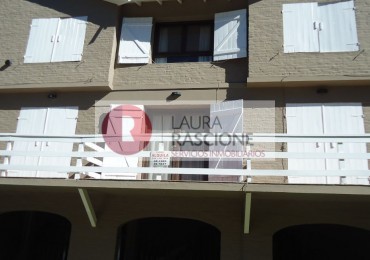 Departamento con cochera y dependencia de Servicio en Pinamar